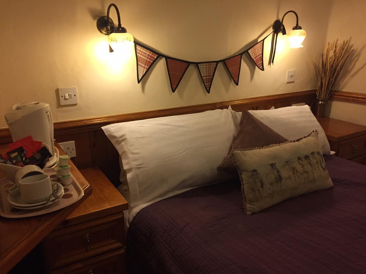 The Bull Inn West Tanfield Рипън Екстериор снимка