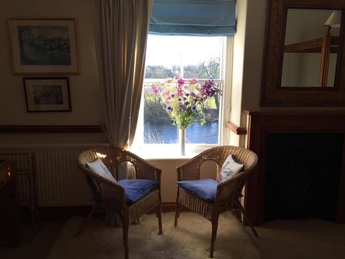 The Bull Inn West Tanfield Рипън Екстериор снимка