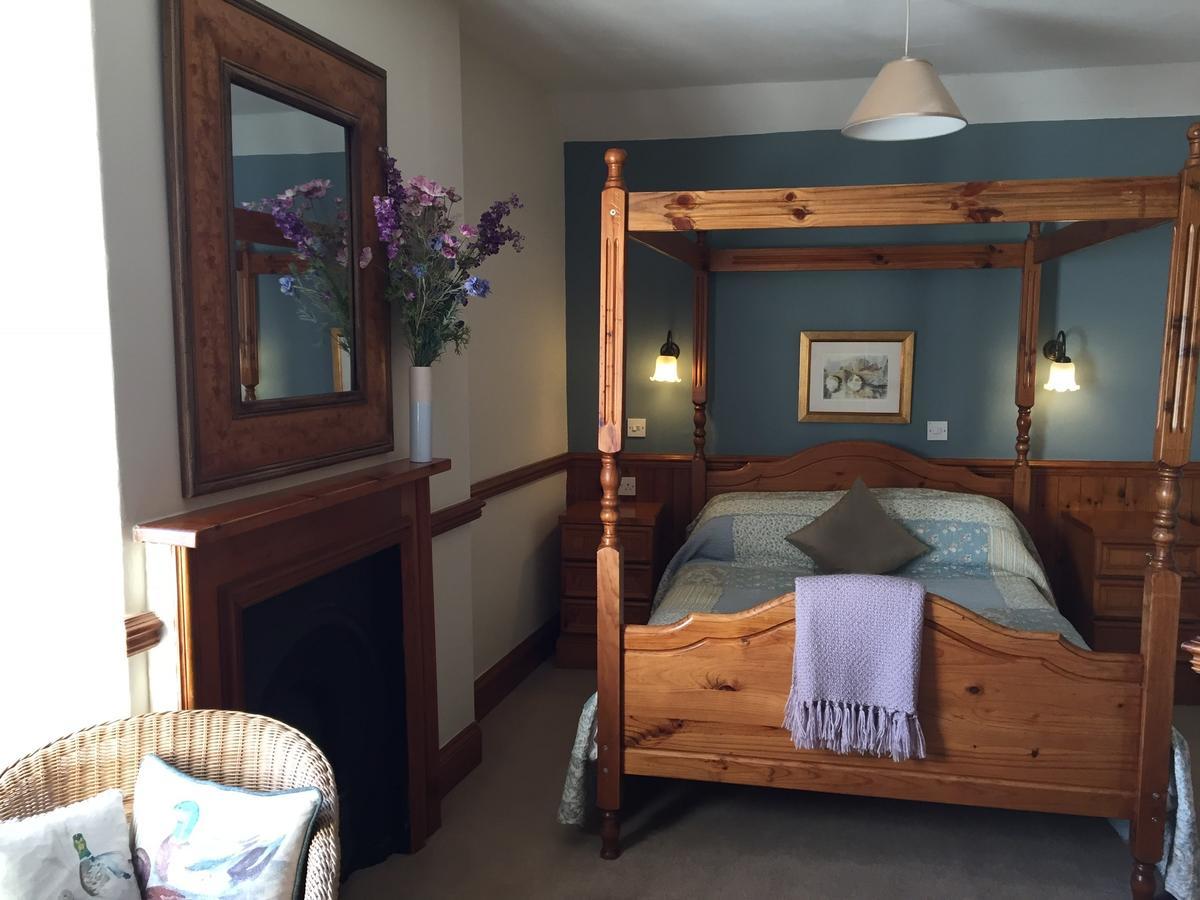 The Bull Inn West Tanfield Рипън Екстериор снимка